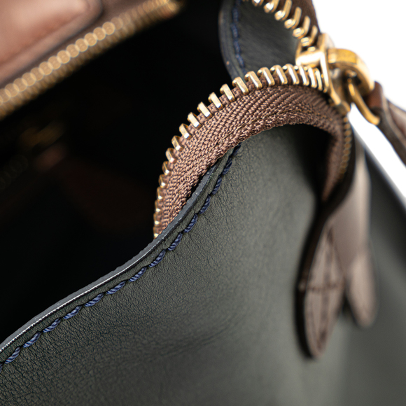 Pre-Loved Celine Mini Bicolor Luggage Tote - Picture 9 of 12